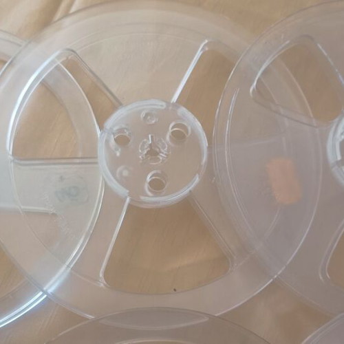 Plastic reel-to-reel tape cases 6 pieces like new