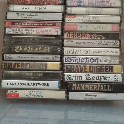 Cassette tapes used, pack of 215, mainly metal