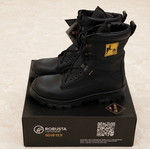 Robusta boots new, size 43