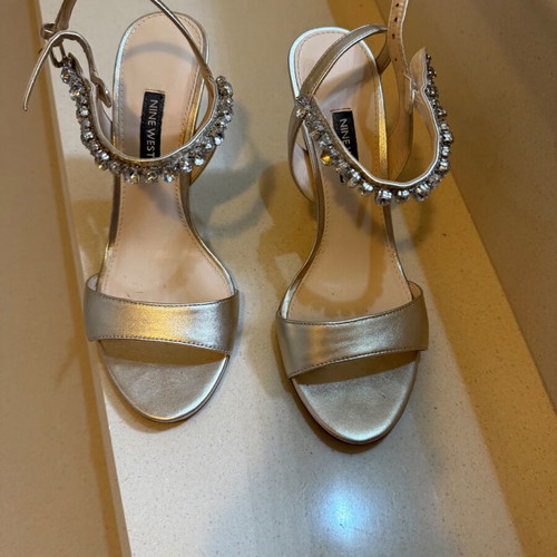 Nine West sandals used, gold with crystals, size 38