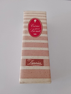 Zinnia vintage collectible night cream like new, full
