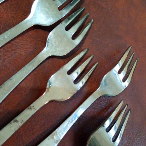 Vintage Zoulovits set of six silver-plated dessert forks, like new