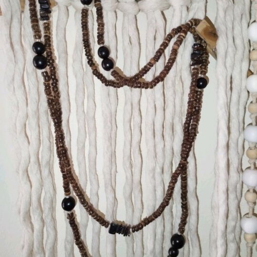Necklace new with brown filling