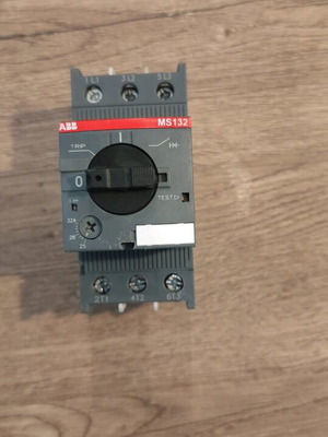 ABB MS132-32 motor protection switch like new 25-32A