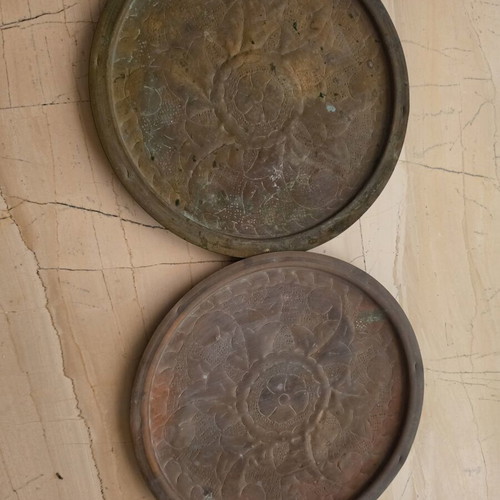 Copper trays, set of two