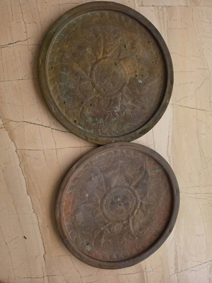 Copper trays, set of two