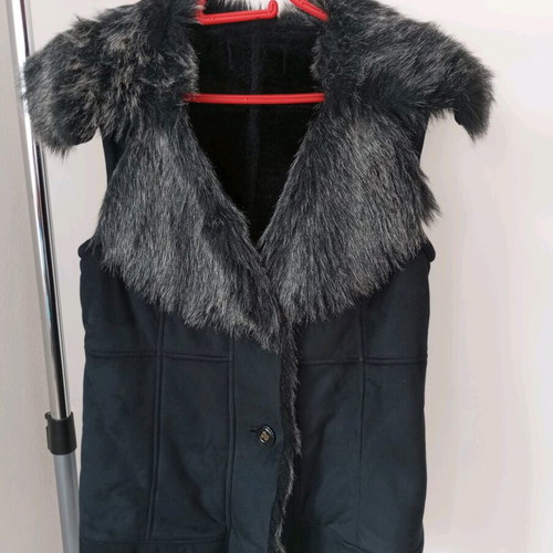 Black suede vest with eco gray black fur like new