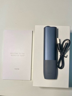 Iqos  iluma Black