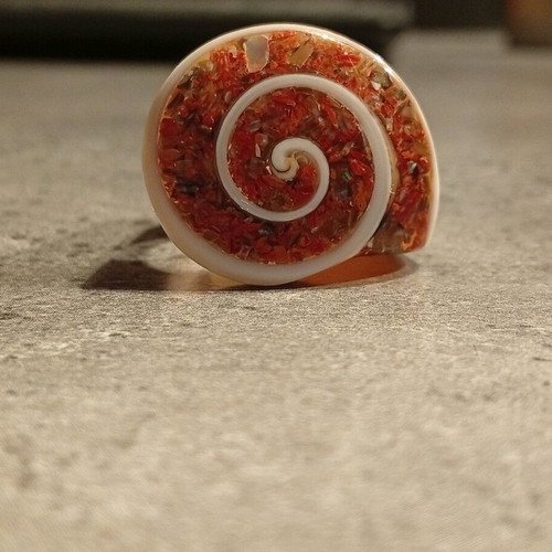 Bone ring with spiral design like new, orange