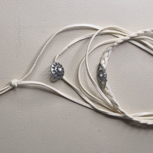 Double necklace with choker and metallic details A.L.E. new, beige