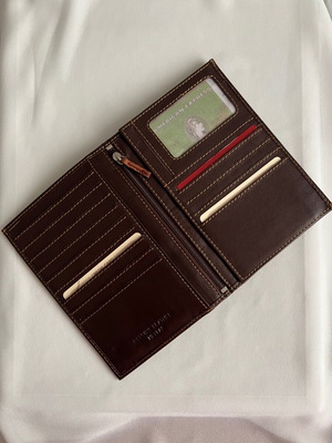 Leather wallet like new, brown, genuine leather Hellas