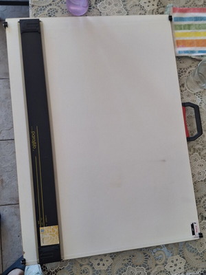 Drawing board parallilo with parallelogram and freehand board, like new, carrying case and bonus case