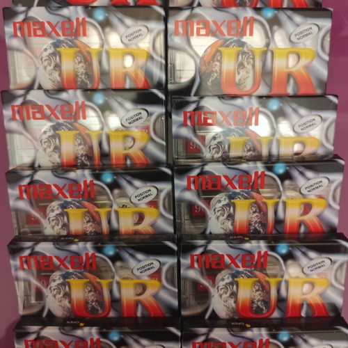 Maxell sealed cassette tapes collection, 12 pieces, 10x90min, 2x60min