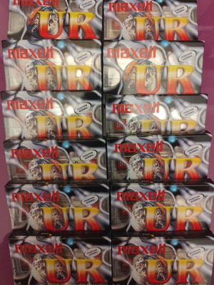Maxell sealed cassette tapes collection, 12 pieces, 10x90min, 2x60min