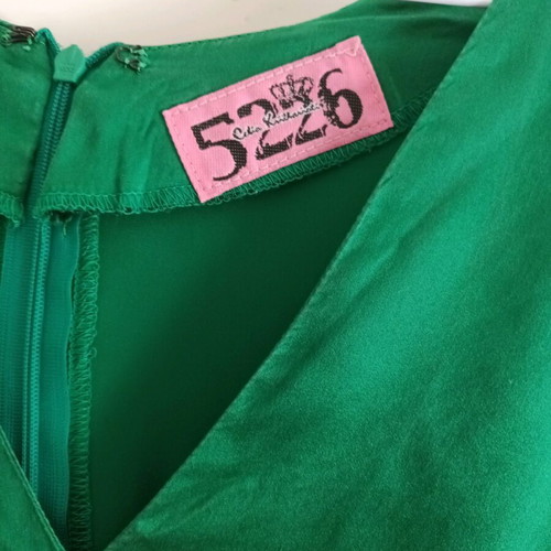 Silk dress Celia Kritharioti 5226 green like new, long-sleeve