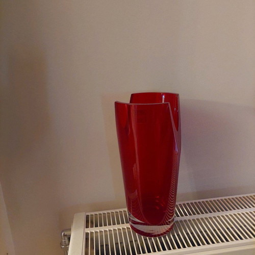 Espiel hand made vase red like new