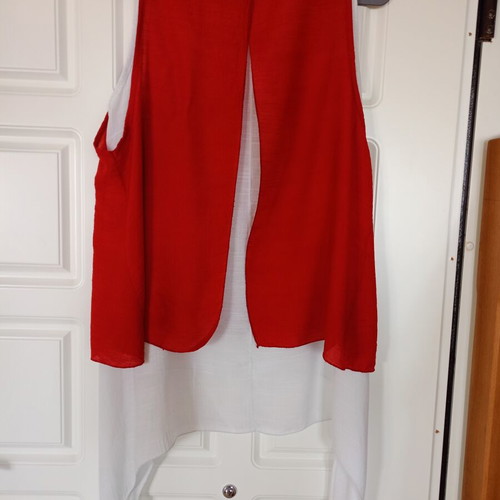 Asymmetrical linen top 2-piece set like new, Achilleas Accessories