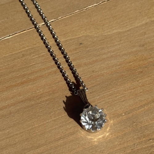 Faux Bizoux necklace like new
