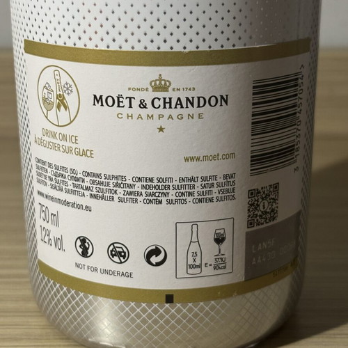 Moët & Chandon Ice Impérial champagne new