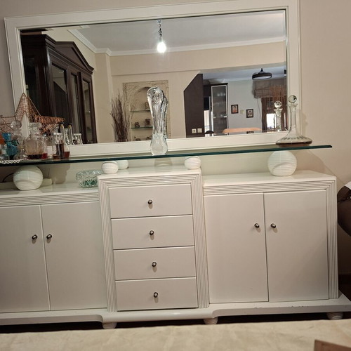 Living room buffet with mirror, like new