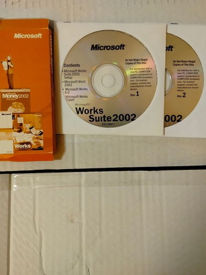Microsoft Works Suite 2002 vintage for retro PC like new
