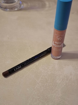 Lip pencil and lip gloss set by NYX new