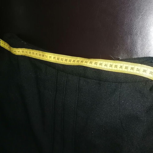 Vintage wool black midi skirt used, size M