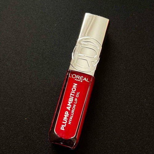 L’Oréal Plump Ambition Lip Oil No.380 like new