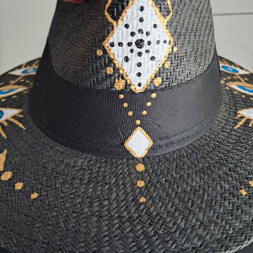 Handmade hat with painted design, new, adjustable size, black and blue