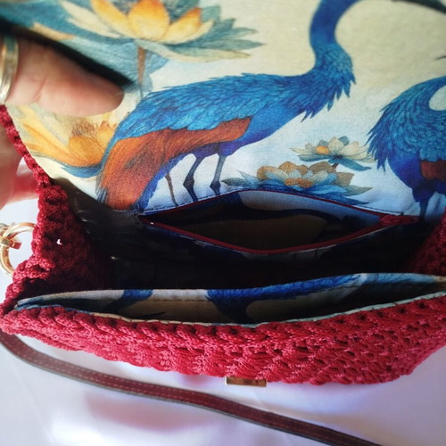 Crossbody bag new, burgundy, knitted with leather strap