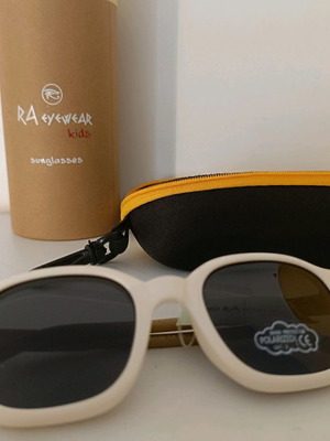 Παιδικά γυαλιά ηλίου Leaf Eyewear καινούργια polarized