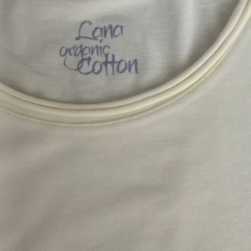 Women's t-shirts used, pack of 4, in very good condition