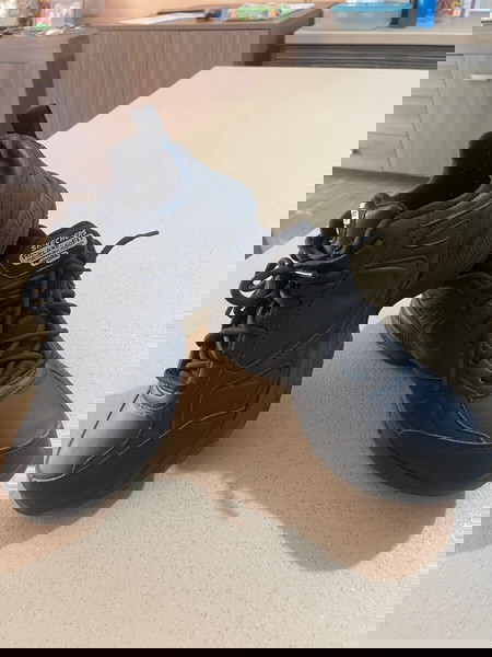 Γυναικεία Skechers ν.37