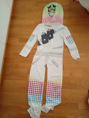 Disc Jockey Marshmello Fortnite costume like new, for 10 years old