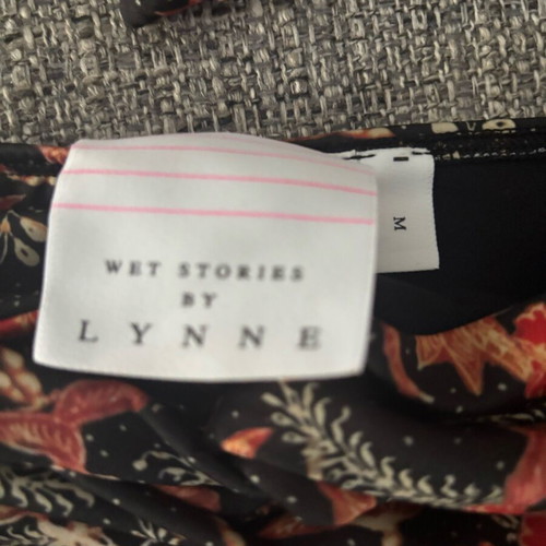 Lynne women's swimsuit size M, new, colorful