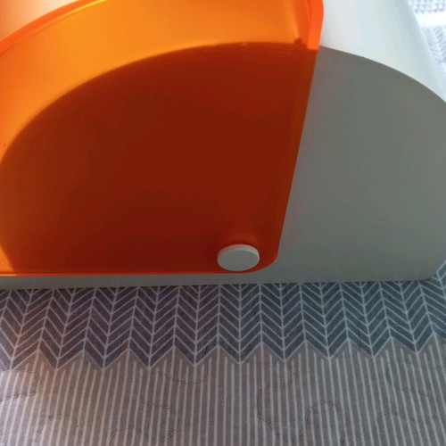 Guzzini bread box like new