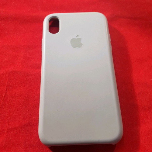 Genuine silicone case for iPhone XR used, ice white