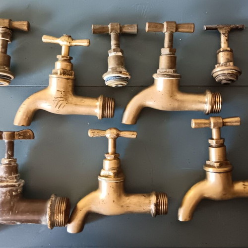 Collectible brass water taps used, set of 5 pieces