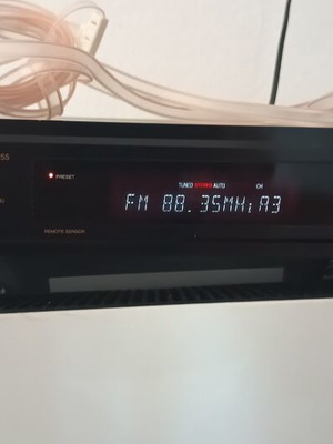 Denon FM & AM Receiver used with 40 station memory and RDS
