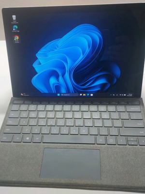 Microsoft Surface Pro4 mod.1724 σαν καινούργιο με οθόνη αφής, Intel i5, 4GB RAM, 128GB SSD