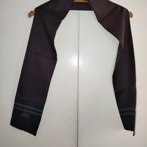 Scarf Artsi black with red and white dots like new