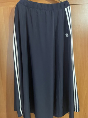 Adidas maxi skirt like new, white and blue, size M