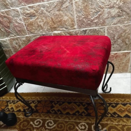 Iron stool with solid apron and velvet fabric, like new, 31 cm height, 35 cm width
