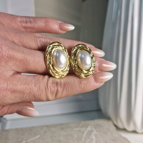 Earrings stainless steel with pearls new, beige and gold color