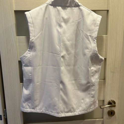 Stenso Aveo Lady white softshell vest XXXL and City Life red quilted vest M