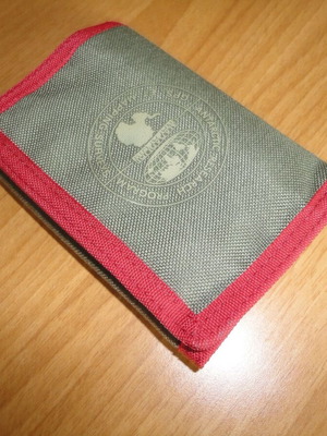 Napapijri wallet like new, green