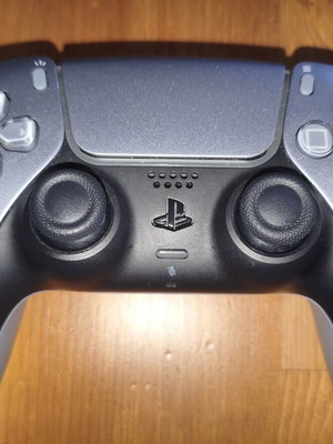 DualSense V4 Sterling Silver χειριστήριο μεταχειρισμένο για PlayStation 5