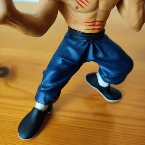 Bruce Lee Enter the Dragon 2012 collectible figure, new