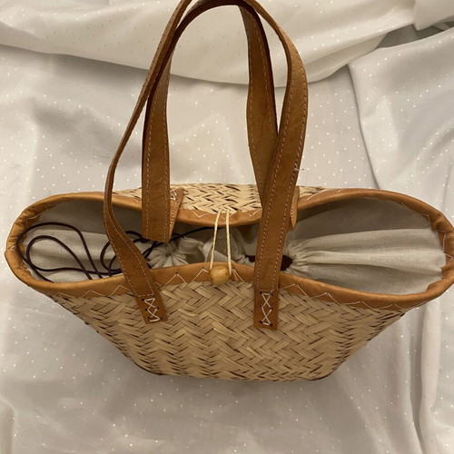 Summer Handbag new, straw with leather details and straps