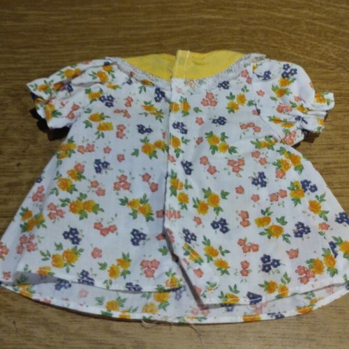 Doll dresses used, pack of 3 for large dolls